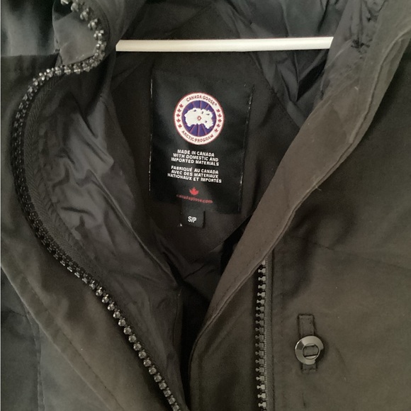 Canada Goose Loretta Parka with fur trim black small - Picture 3 of 6